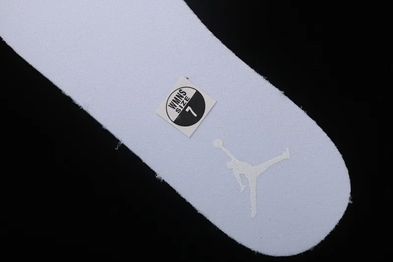 All categories Air Jordan Jordan series basketball shoes Air Jordan 11 Air Jordan 11 low Metallic Silver AJ11 Joe 11 Swarovski Stars AH0715-100